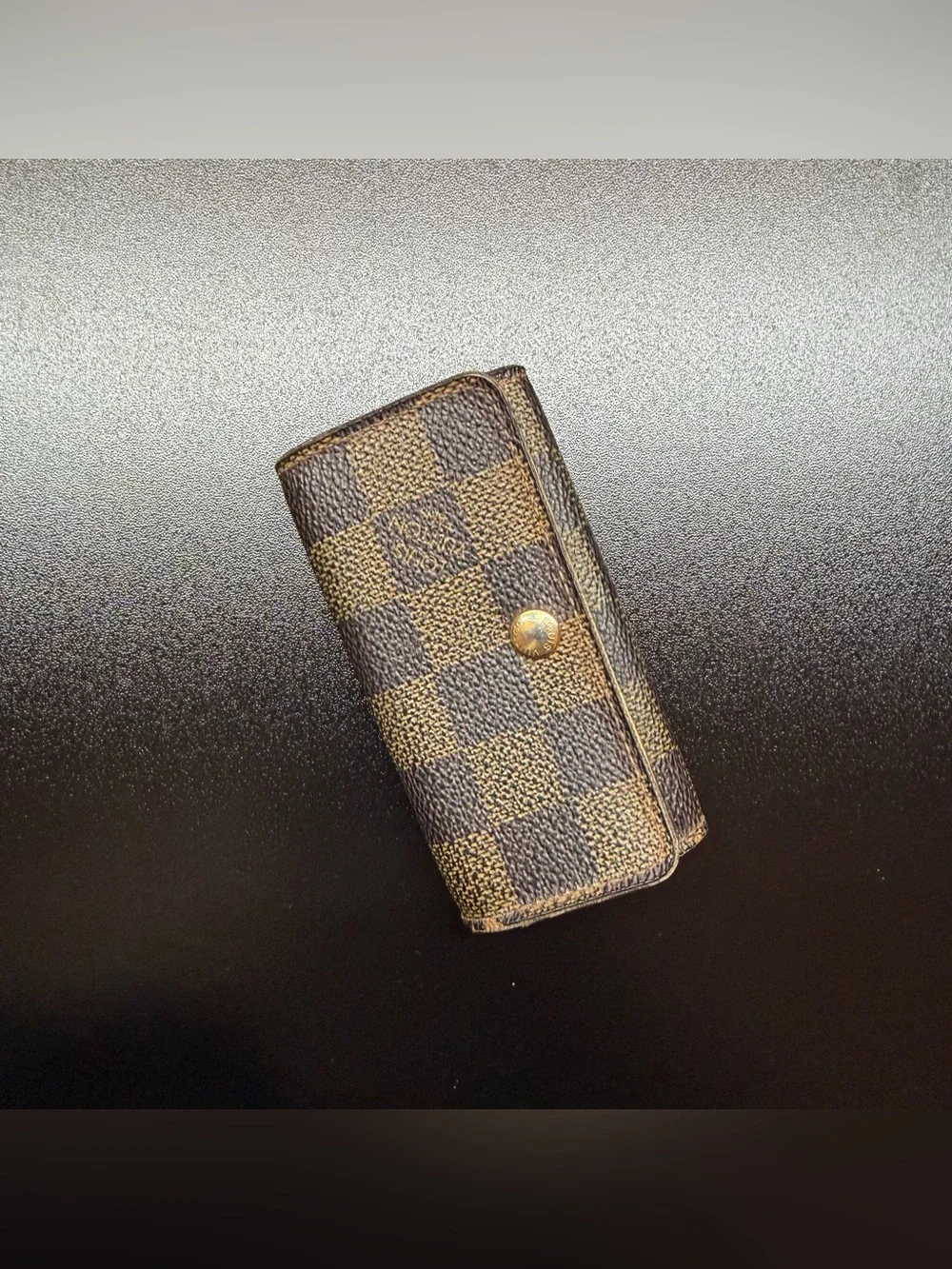 Louis Vuitton Damier Ebene 4 Key Holder